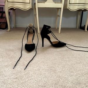 Jessica Simpson Lace Up Black Heels Size 6